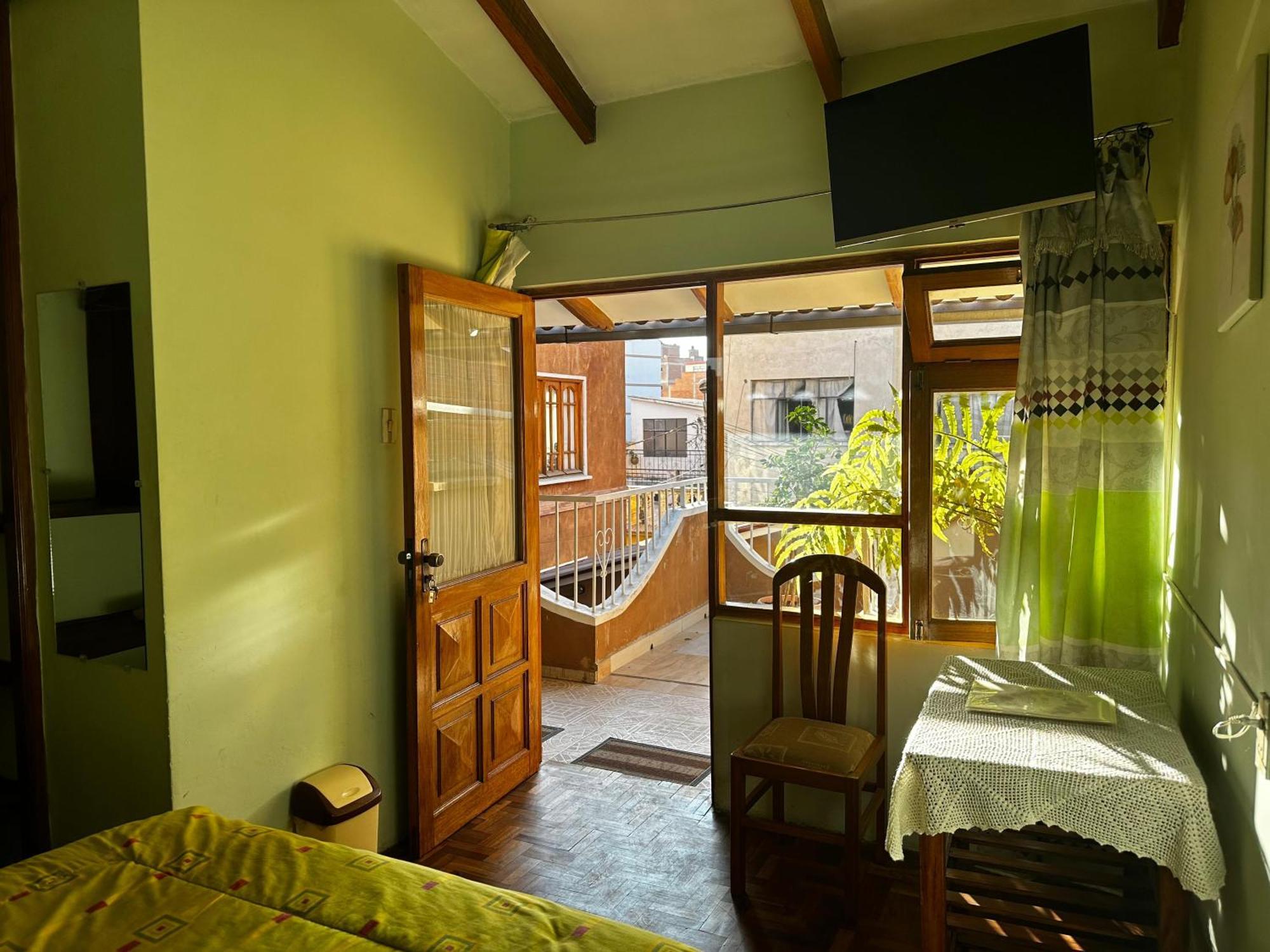 Con Bano Privado Homestay Sucre